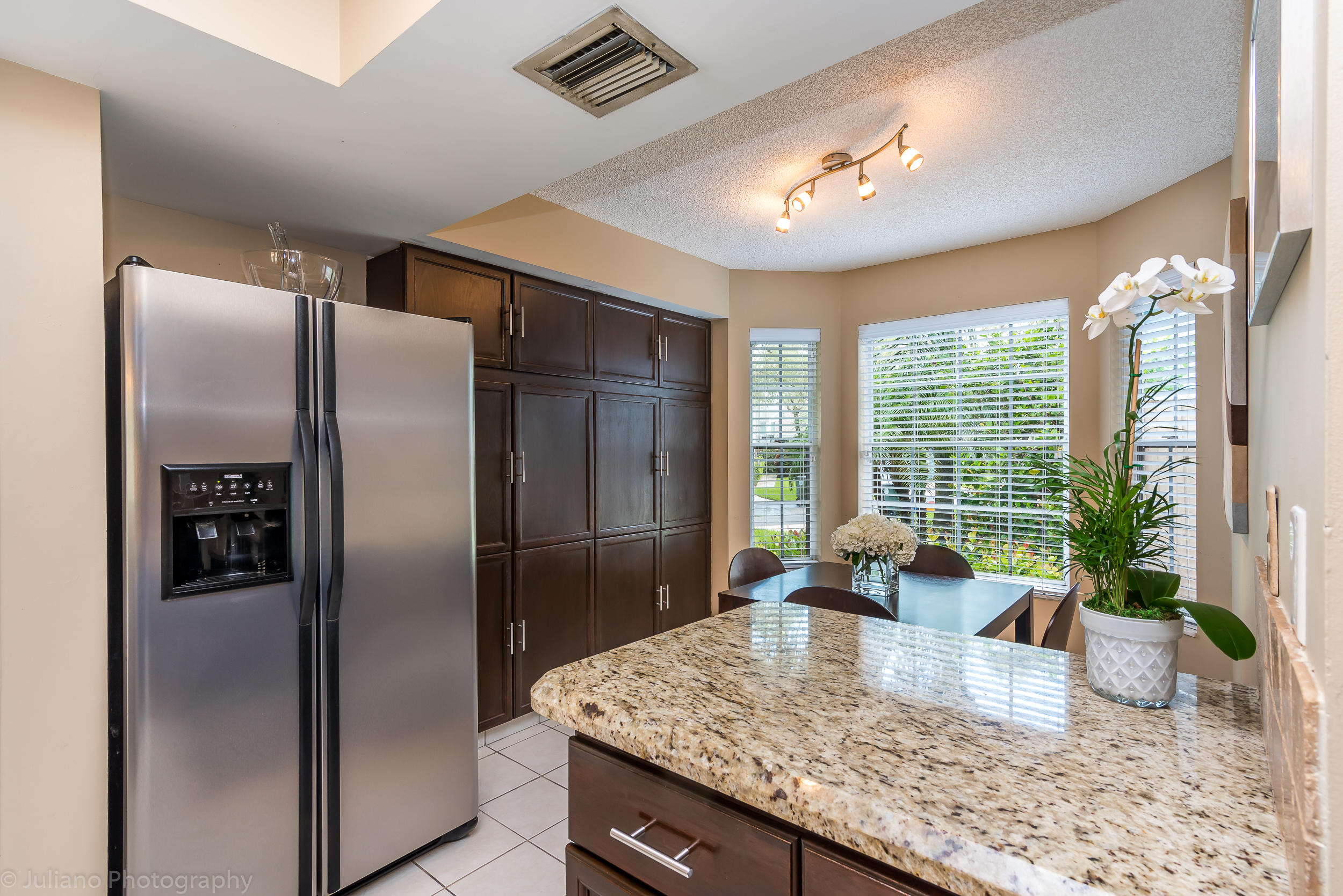 5100 Coronado Ridge Boca Raton, FL 33431 - Photo 9 of 26 Kitchen