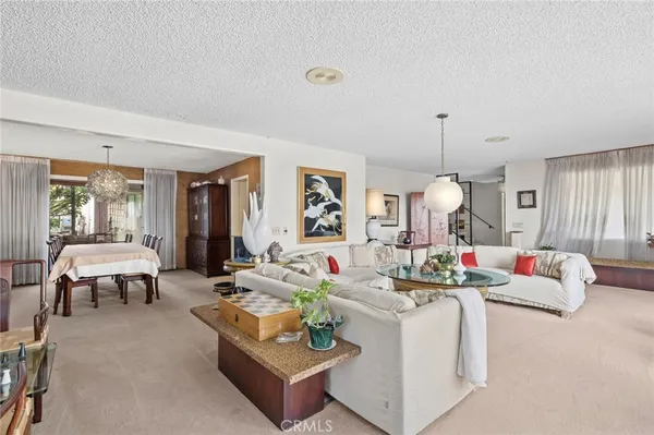 $5,495,000 | 101 Kings Place, Newport Beach, CA 92663