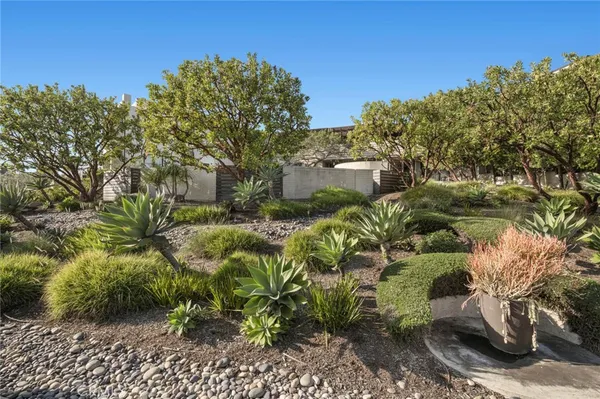 $5,495,000 | 101 Kings Place, Newport Beach, CA 92663