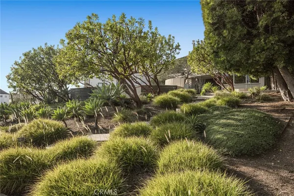 $5,495,000 | 101 Kings Place, Newport Beach, CA 92663