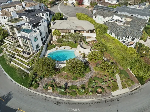 $5,495,000 | 101 Kings Place, Newport Beach, CA 92663
