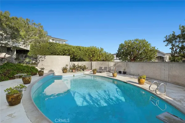 $5,495,000 | 101 Kings Place, Newport Beach, CA 92663