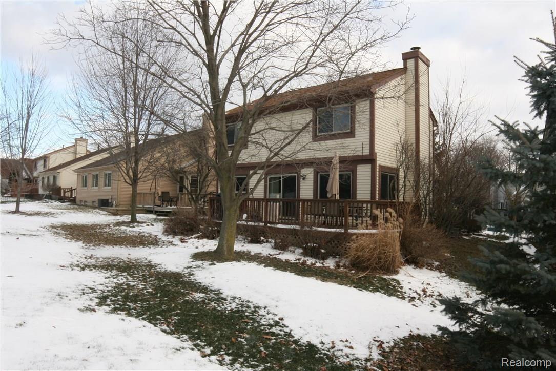 1588 Colony Drive Rochester, MI 48307 - Photo 2 of 18 IMG_7541.JPG