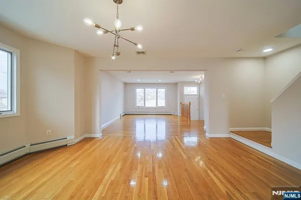 $4,300 | 2432 3rd Street, Unit B, Fort Lee, NJ 07024