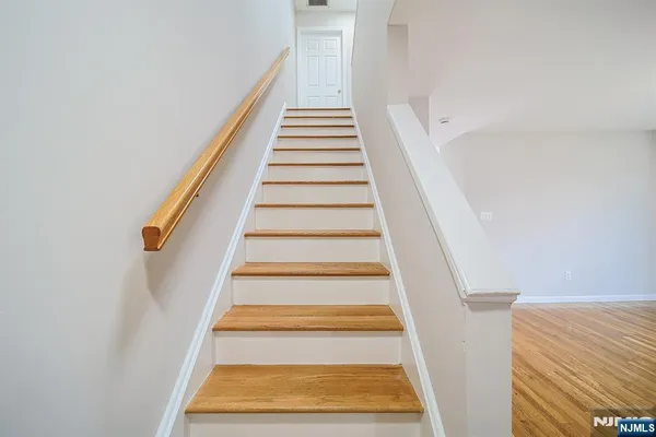$4,300 | 2432 3rd Street, Unit B, Fort Lee, NJ 07024