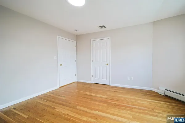 $4,300 | 2432 3rd Street, Unit B, Fort Lee, NJ 07024