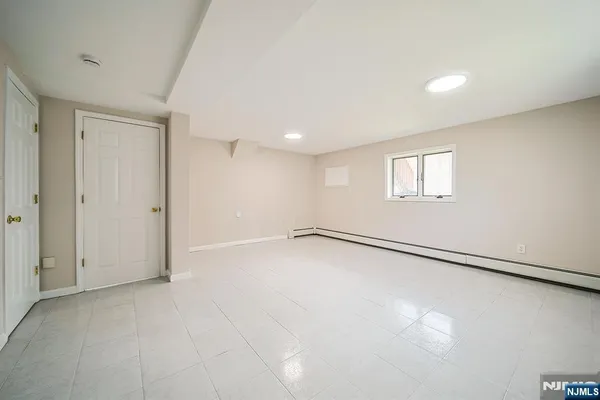 $4,300 | 2432 3rd Street, Unit B, Fort Lee, NJ 07024