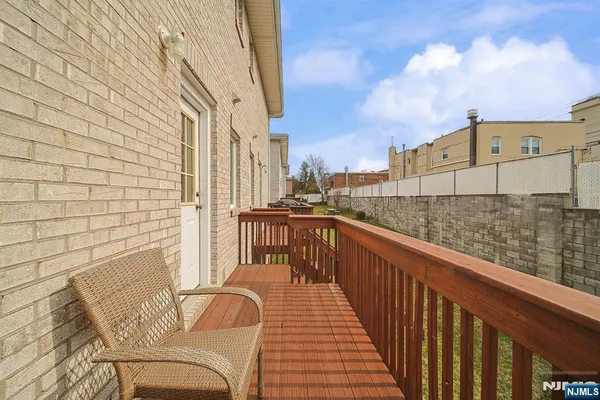 $4,300 | 2432 3rd Street, Unit B, Fort Lee, NJ 07024