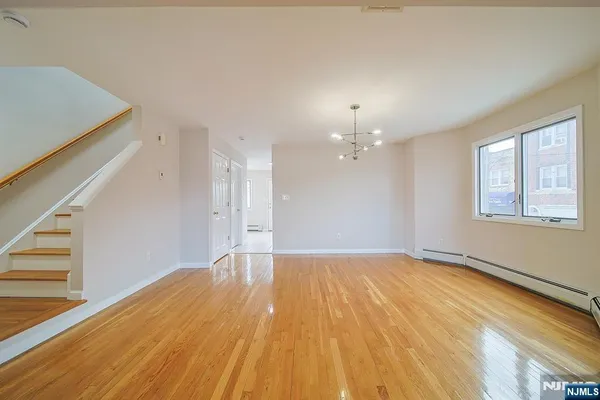 $4,300 | 2432 3rd Street, Unit B, Fort Lee, NJ 07024
