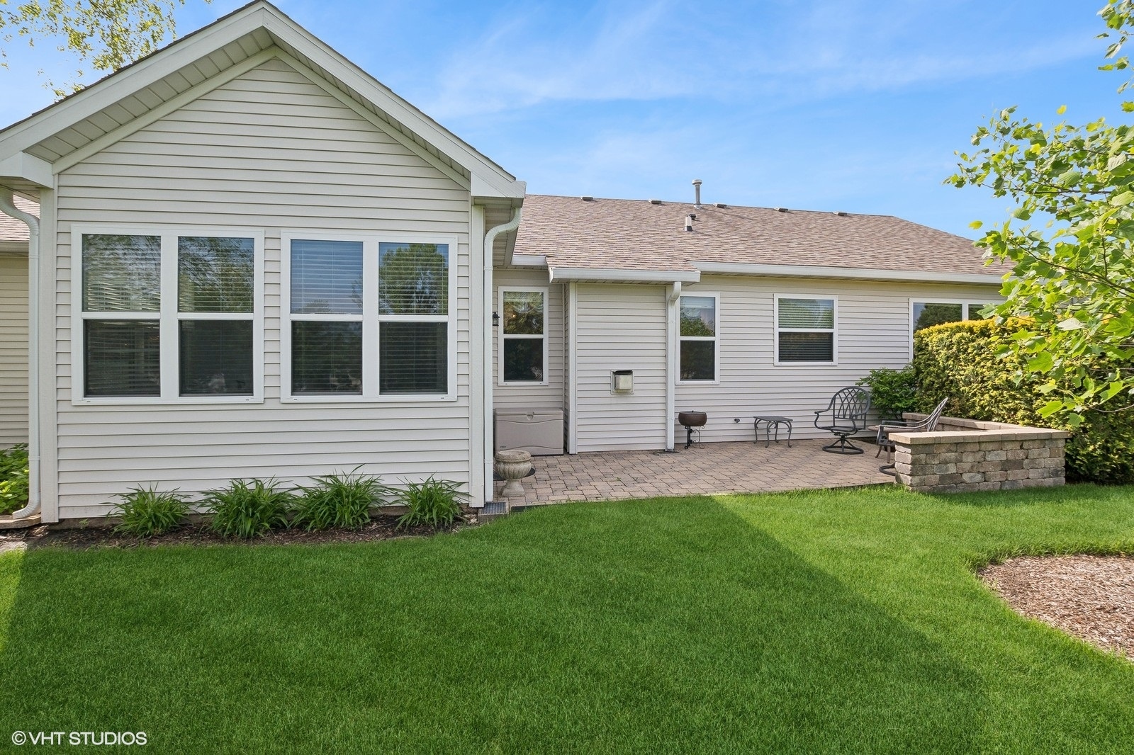 674 Cadillac Circle Romeoville, IL 60446 - Photo 16 of 18 Gallery Image 16