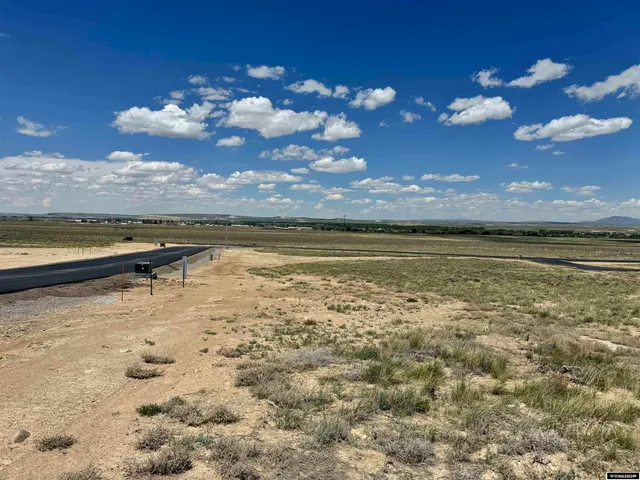 $58,200 | 303 Cutthroat Drive, Saratoga, WY 82331