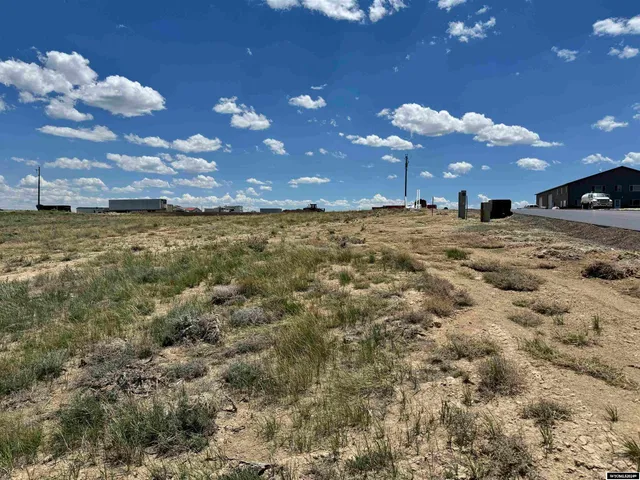 $58,200 | 303 Cutthroat Drive, Saratoga, WY 82331