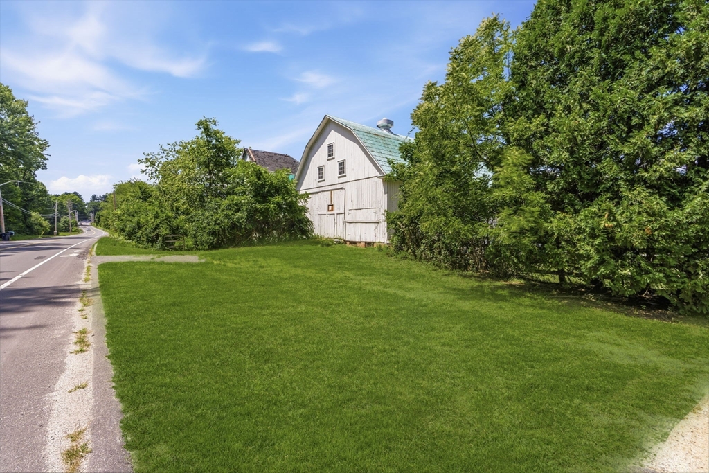 417 Westhampton Road Northampton, MA 01062 - Photo 32 of 42