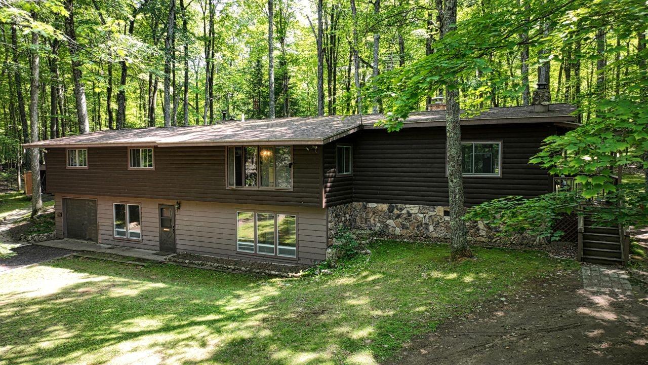 8990 Thoroughfare Road Minocqua, WI 54548 - Photo 1 of 29 Gallery Image 1