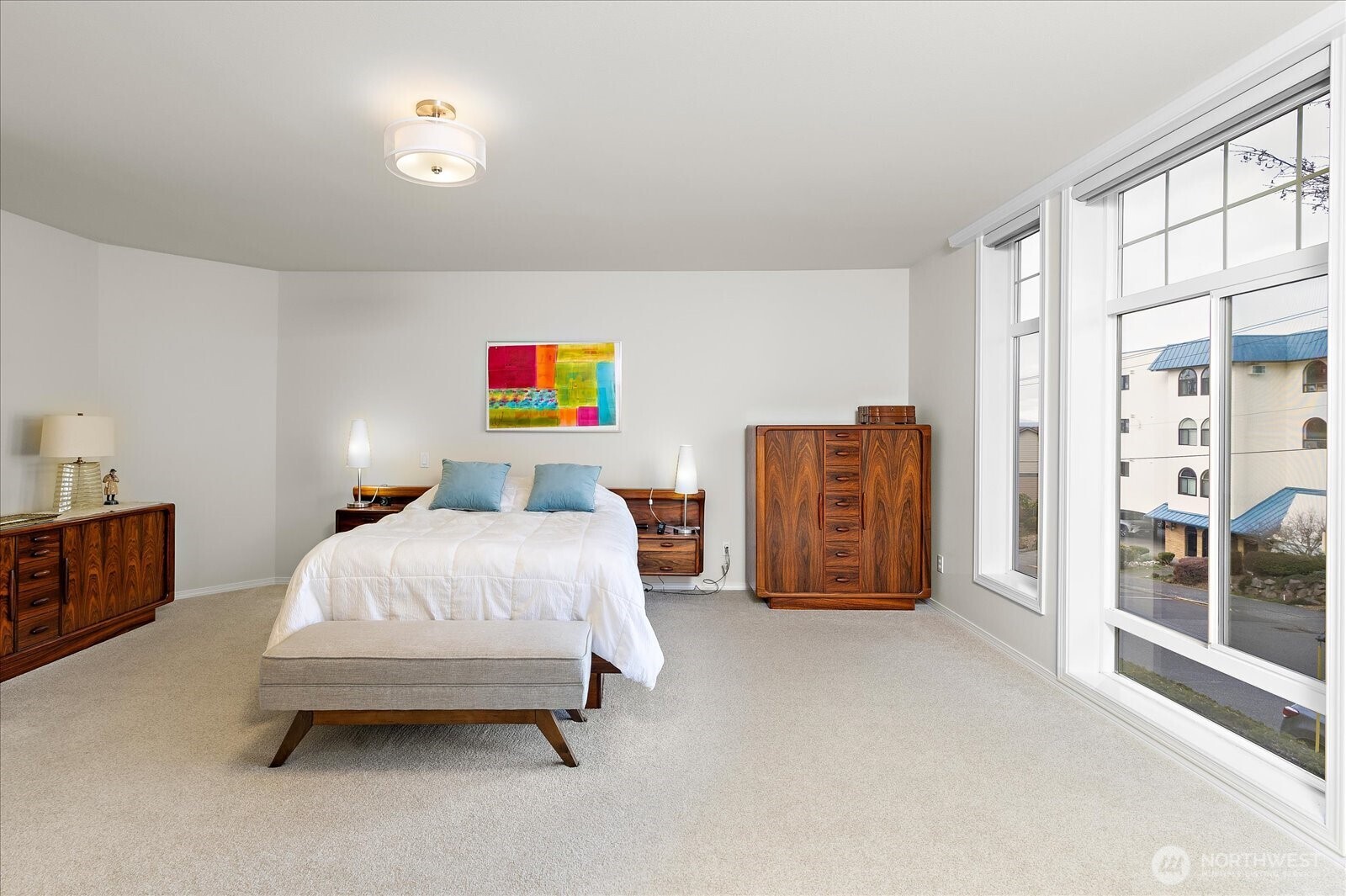 546 Walnut Street, Unit 201 Edmonds, WA 98020 - Photo 19 of 34