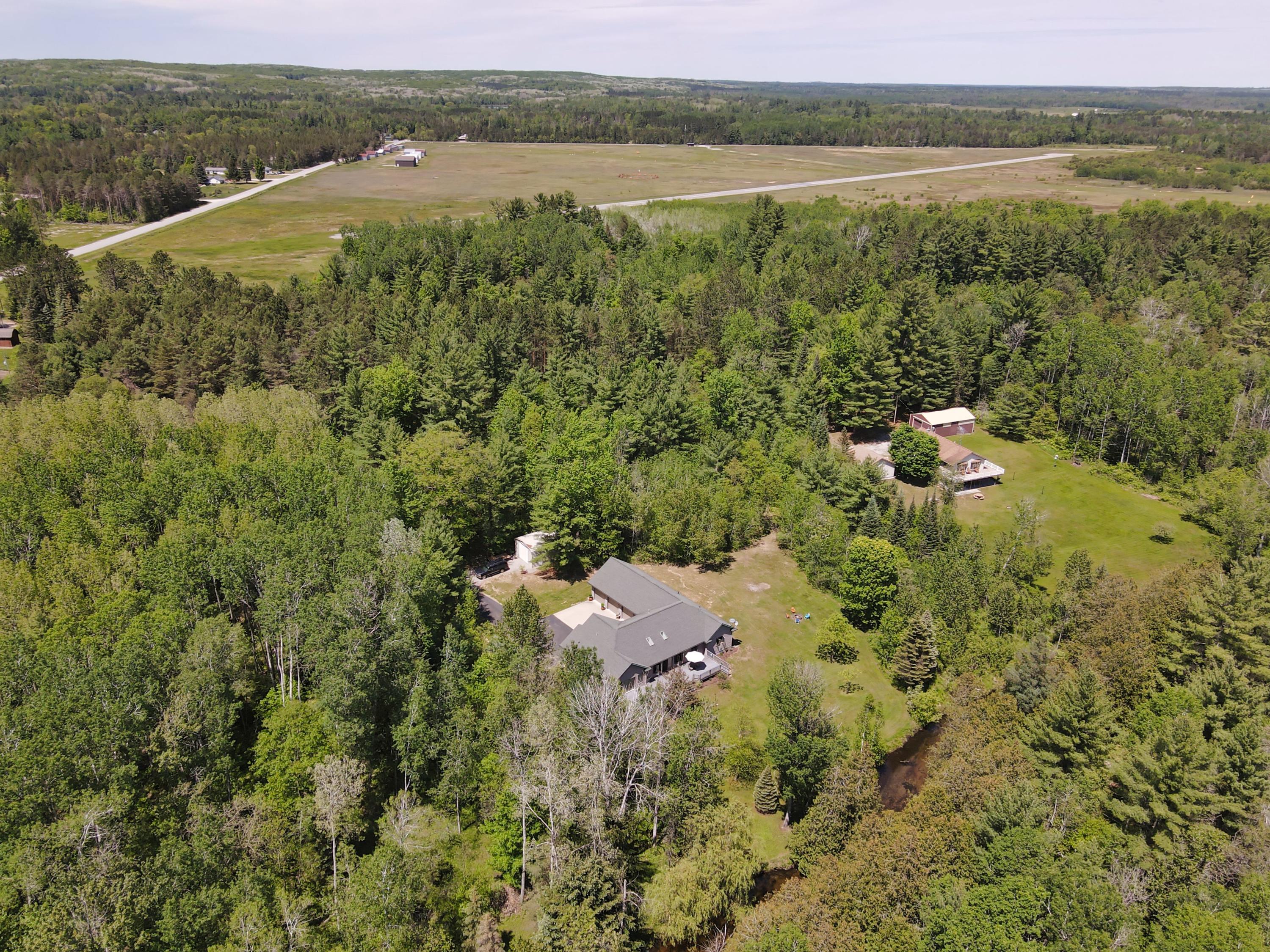 10395 South Airport Road Atlanta, MI 49709 - Photo 8 of 49 Gallery Image 8