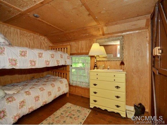539 Rhododendron Park Road Burnsville, NC 28714 - Photo 14 of 24 Gallery Image 14