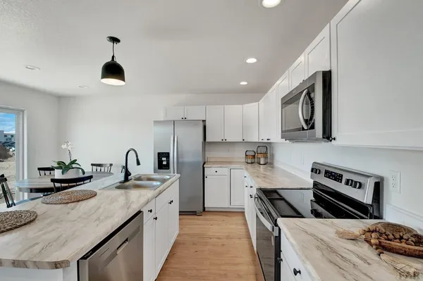 $559,999 | 701-703 East Clarion Drive, Pueblo, CO 81007