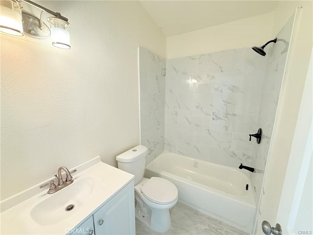 11975 Barbet Road Phelan, CA 92371 - Photo 13 of 25 Gallery Image 13