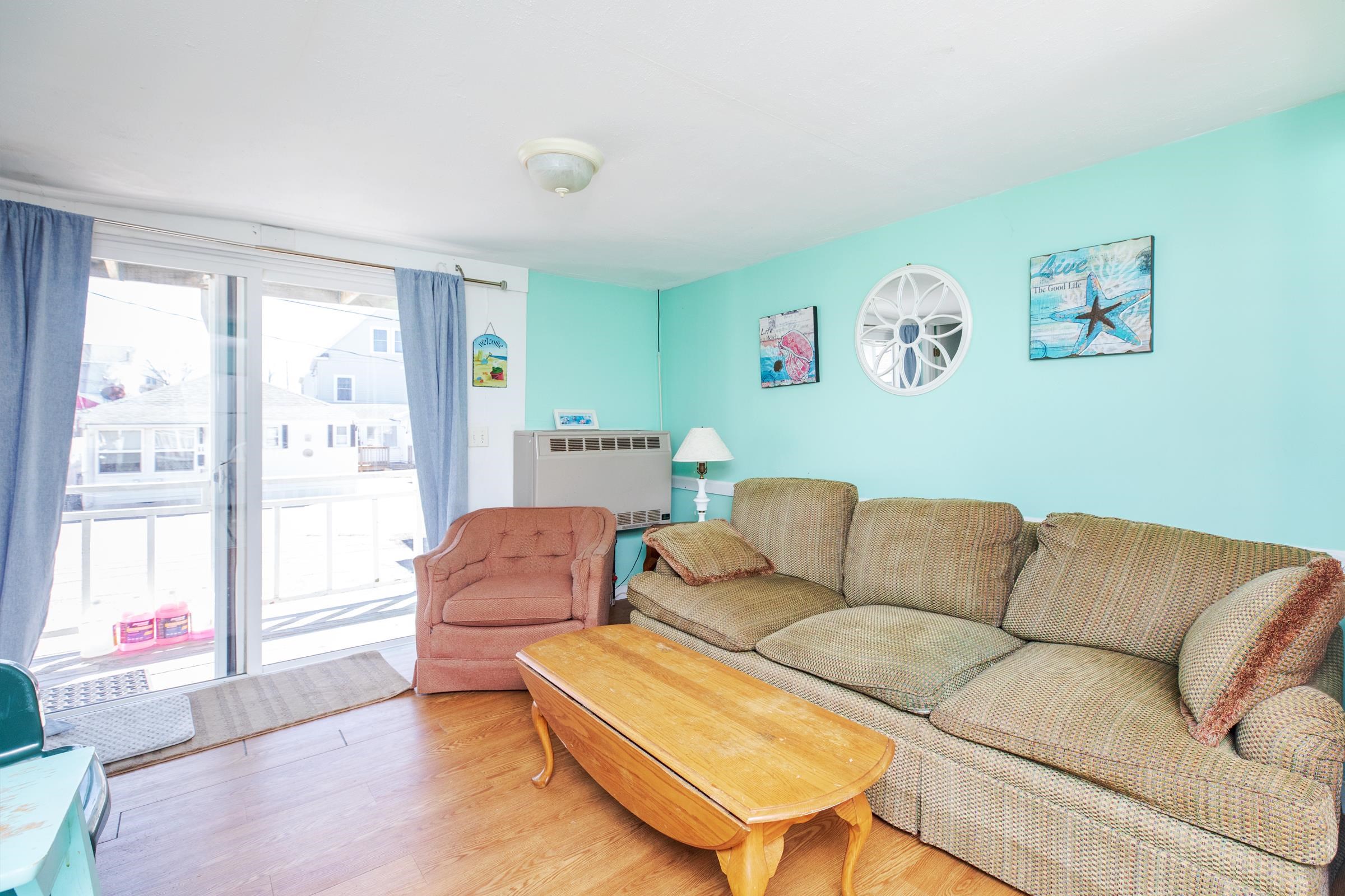 12 Manchester Street Hampton, NH 03842 - Photo 16 of 29