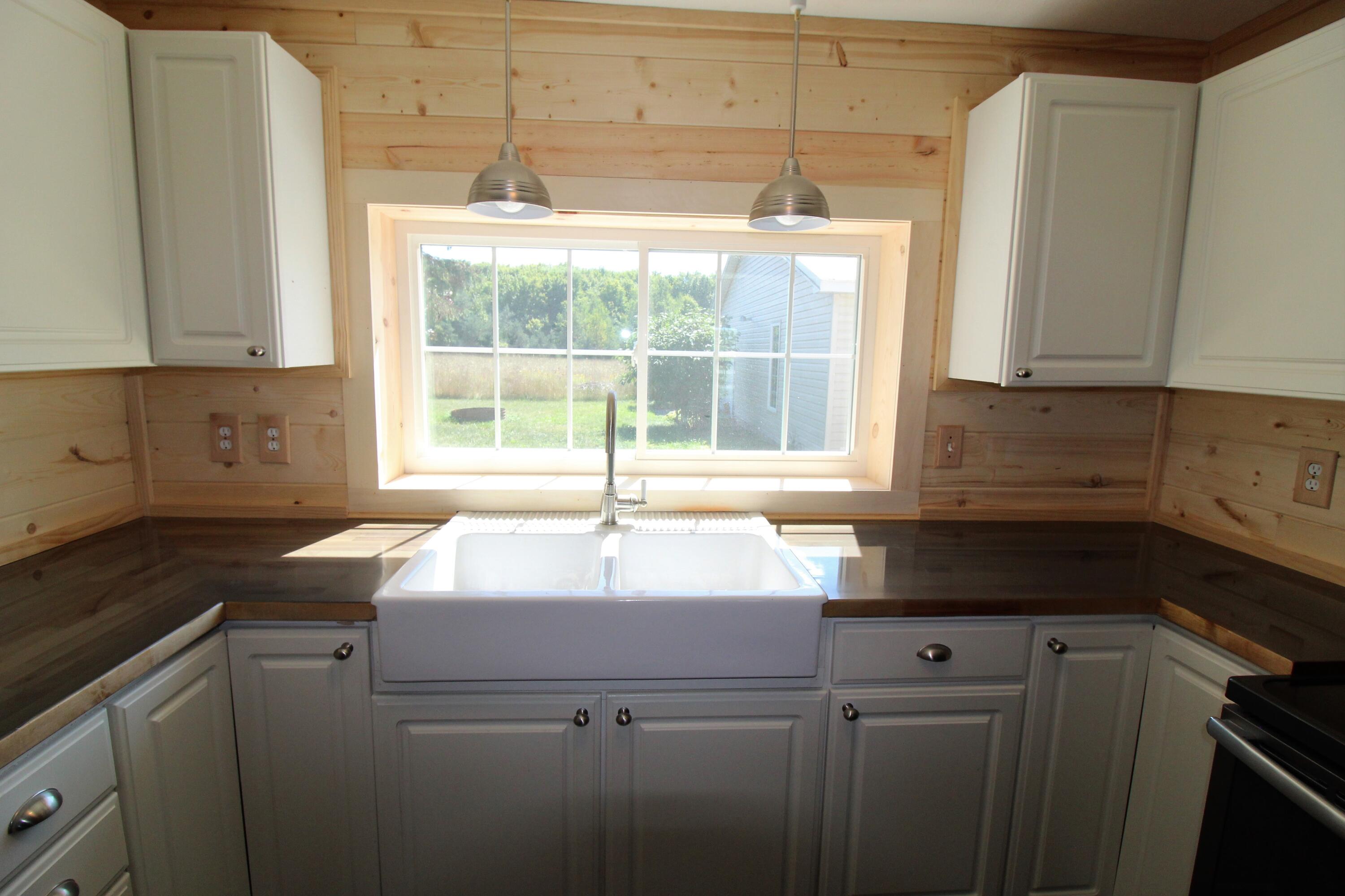 9795 Cameron Bridge Road Frederic, MI 49733 - Photo 9 of 40 Gallery Image 9