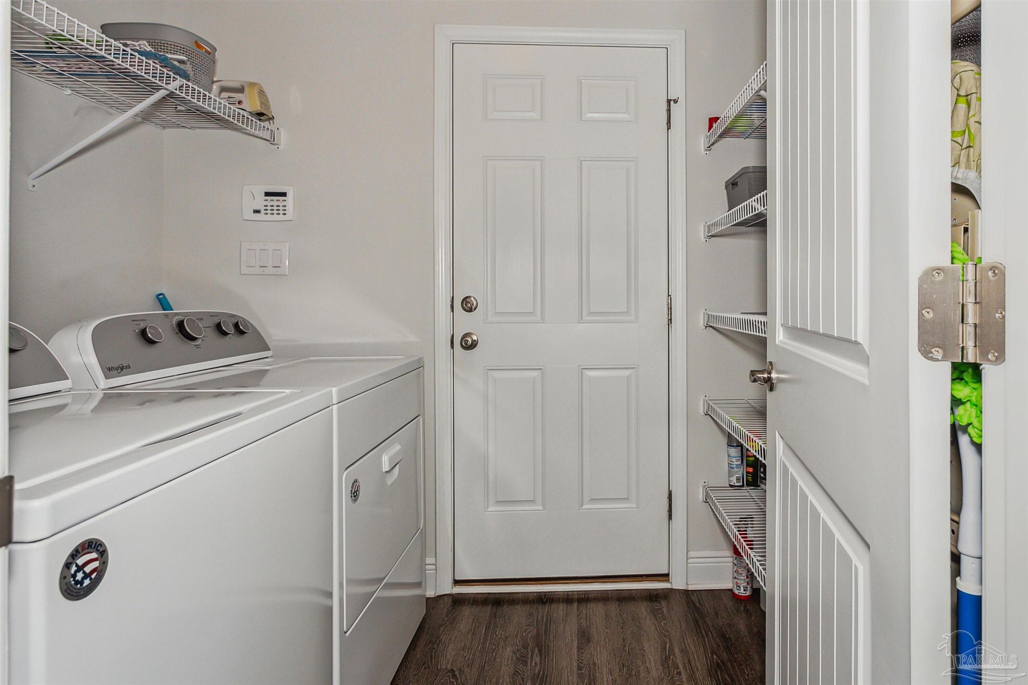 12390 Pinfish Road Pensacola, FL 32506 - Photo 14 of 23 Gallery Image 14