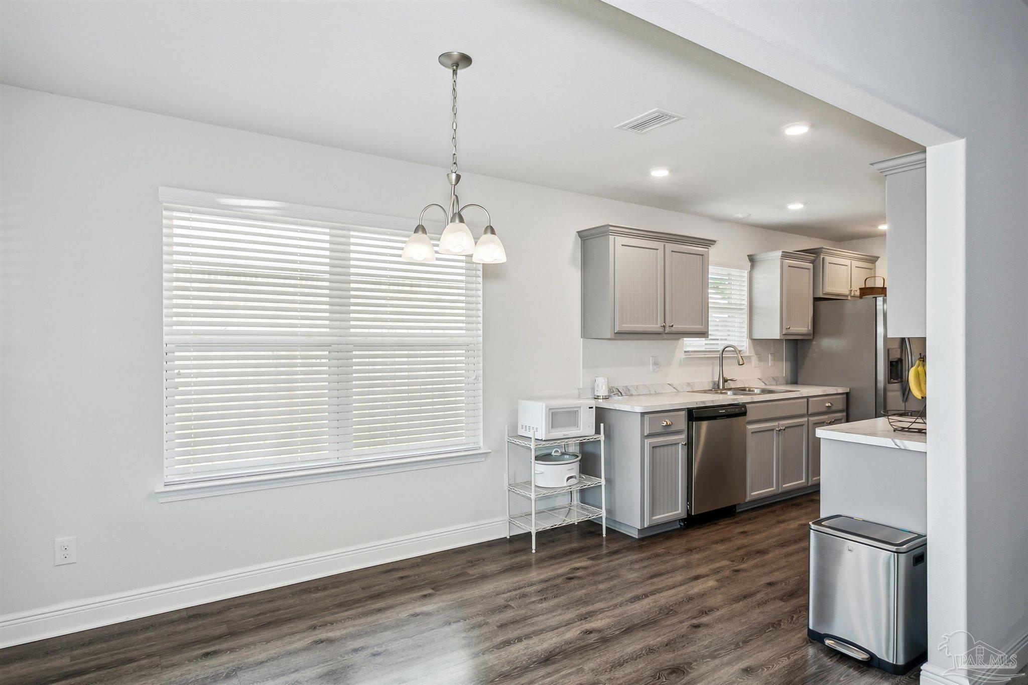 12390 Pinfish Road Pensacola, FL 32506 - Photo 9 of 23 Gallery Image 9