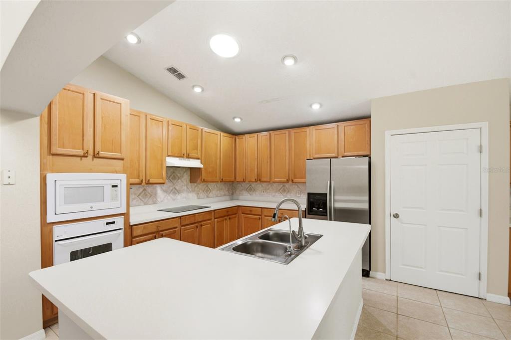 229 Whitesand Court Casselberry, FL 32707 - Photo 16 of 52