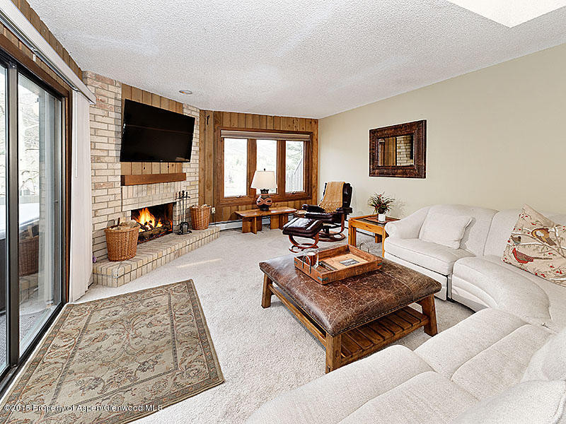 241 Meadow Ranch Road, Unit D2A Snowmass Village, CO 81615 - Photo 13 of 16 Spacious Living Area