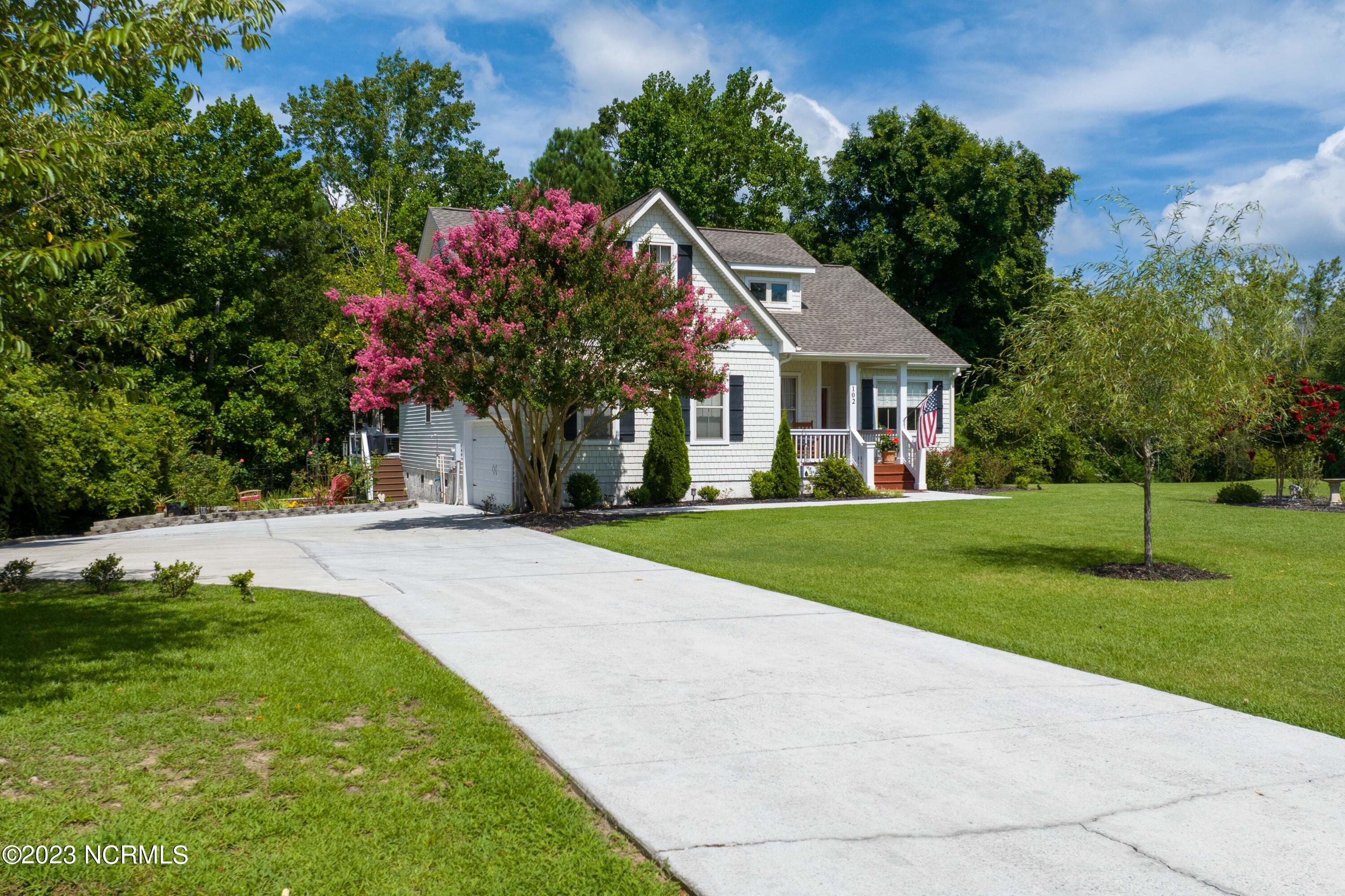 102 Twelve Pointer Road Hampstead, NC 28443 - Photo 2 of 40 102 Twelve pointer - Exteriors - Edited