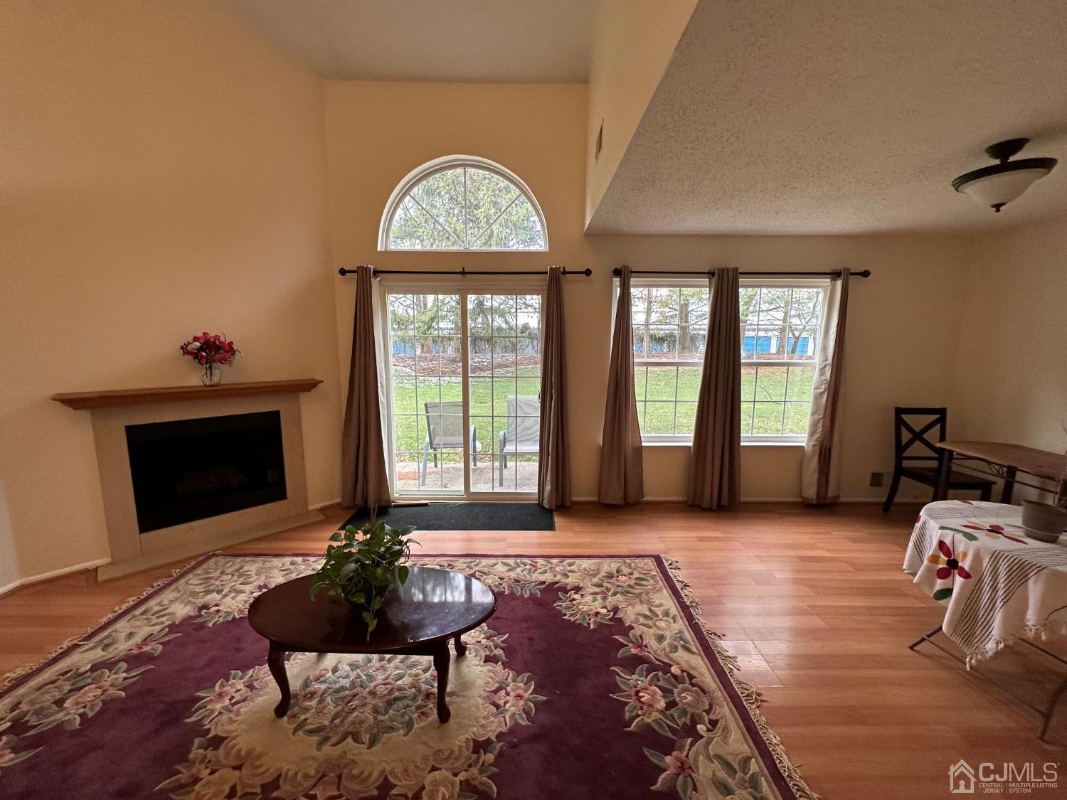 260 Nebula Road Piscataway, NJ 08854 - Photo 2 of 46
