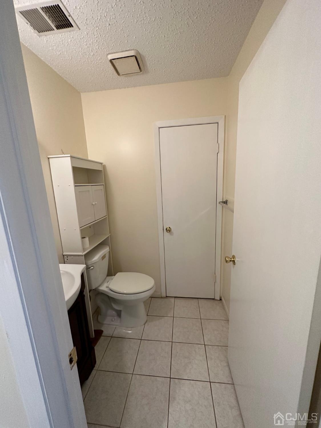 260 Nebula Road Piscataway, NJ 08854 - Photo 25 of 46