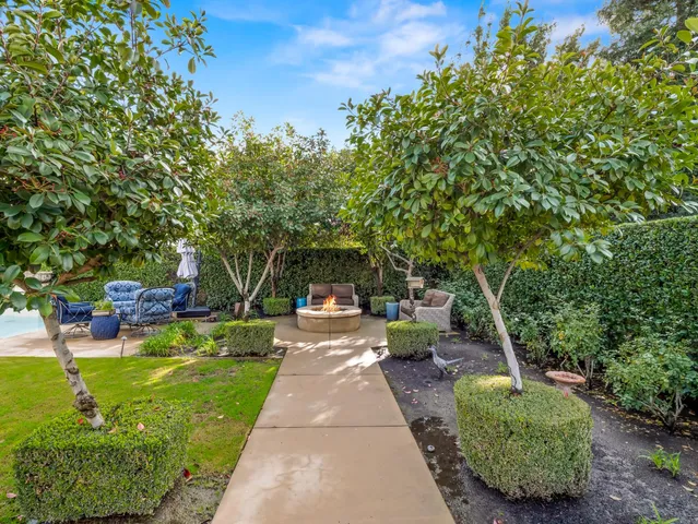 $965,000 | 156 Richmond Avenue, Clovis, CA 93619