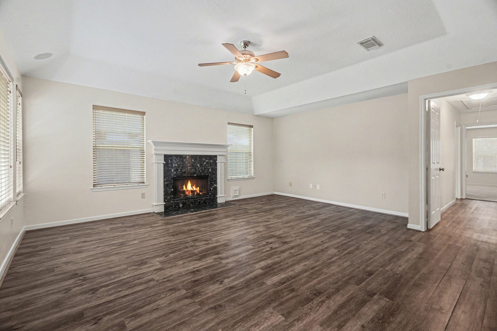 16422 Willingham Way Houston, TX 77095 - Photo 6 of 21