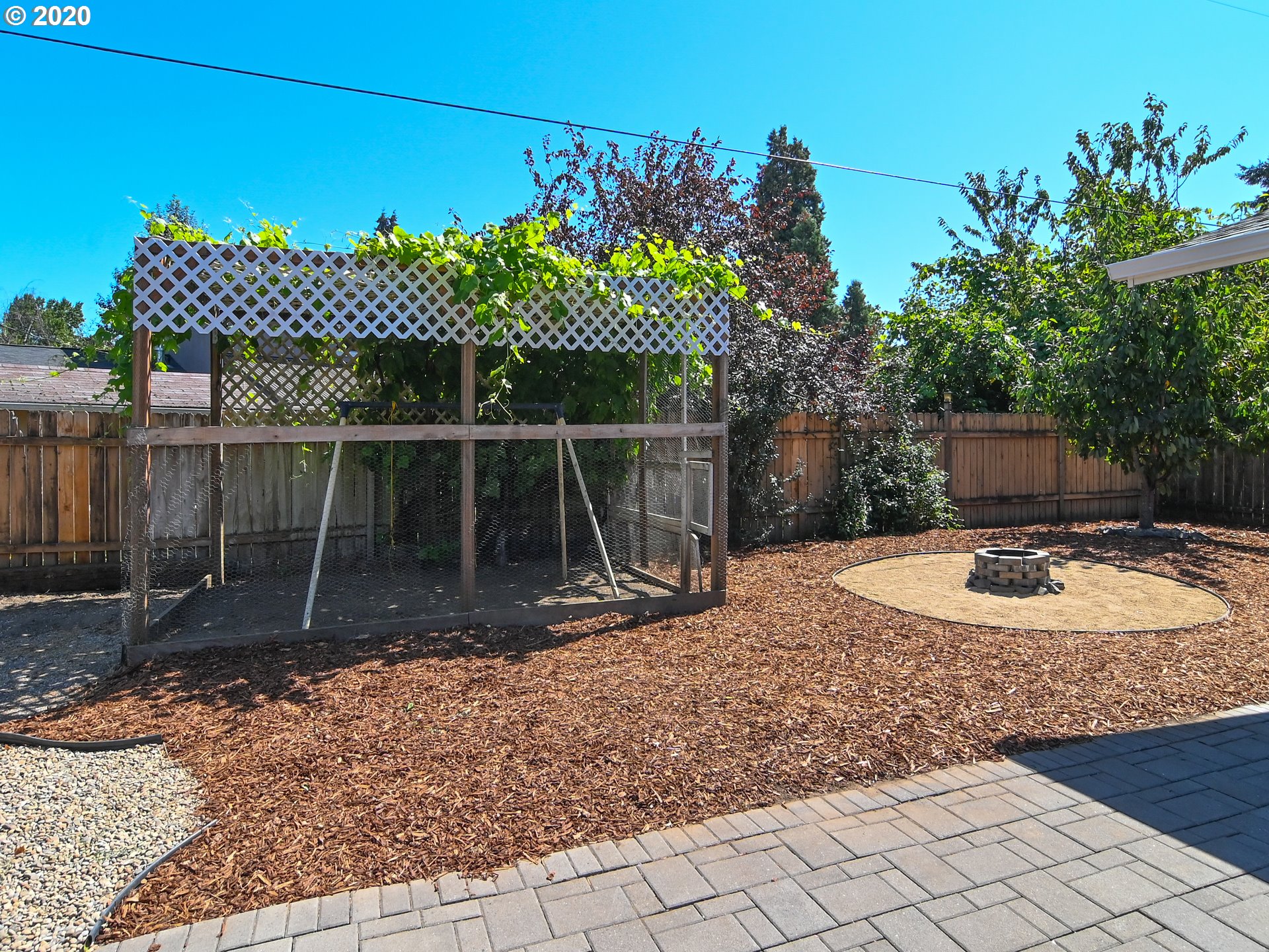 1521 Anderson Lane Springfield, OR 97477 - Photo 22 of 32 Gallery Image 22