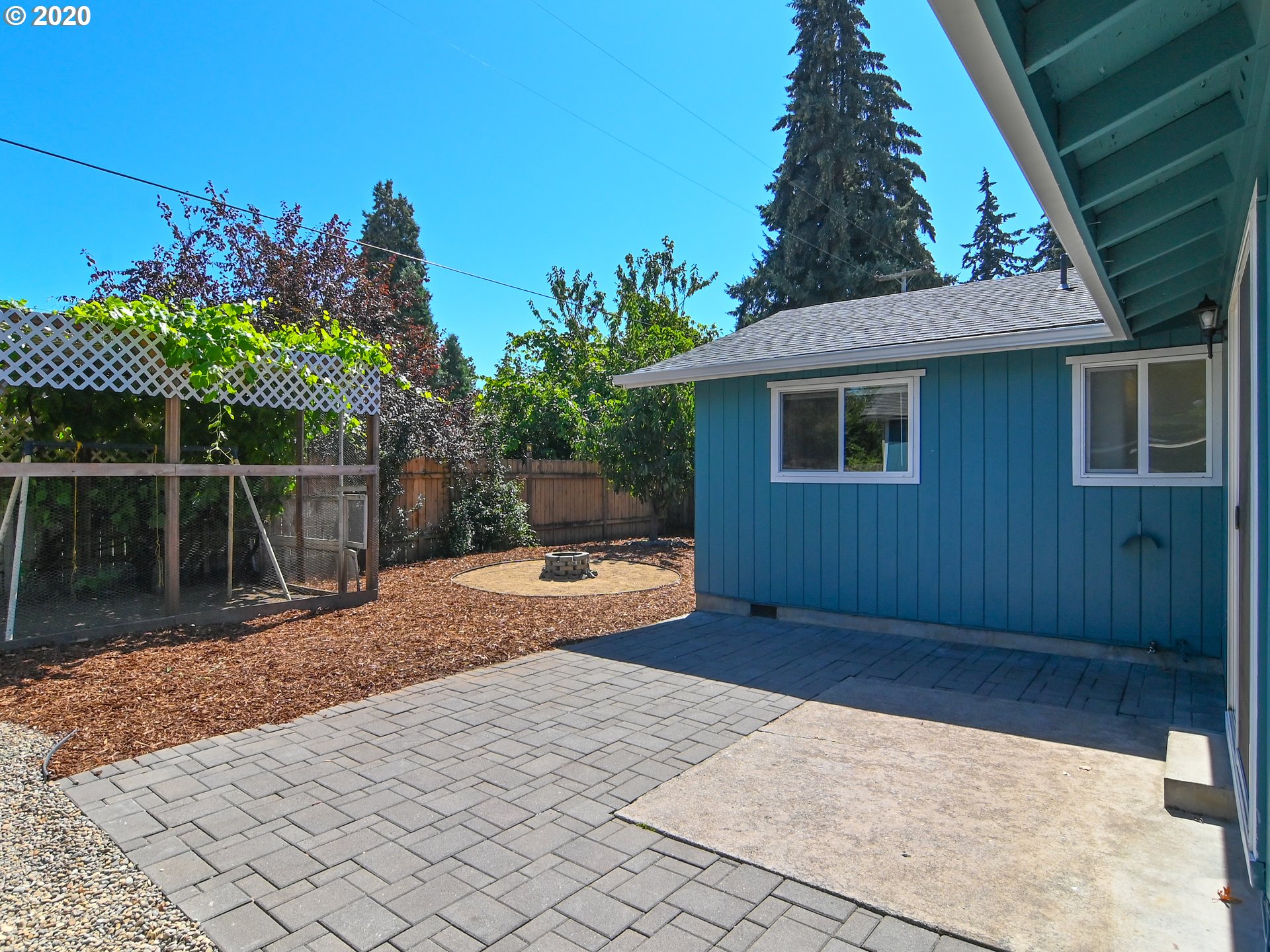 1521 Anderson Lane Springfield, OR 97477 - Photo 23 of 32 Gallery Image 23