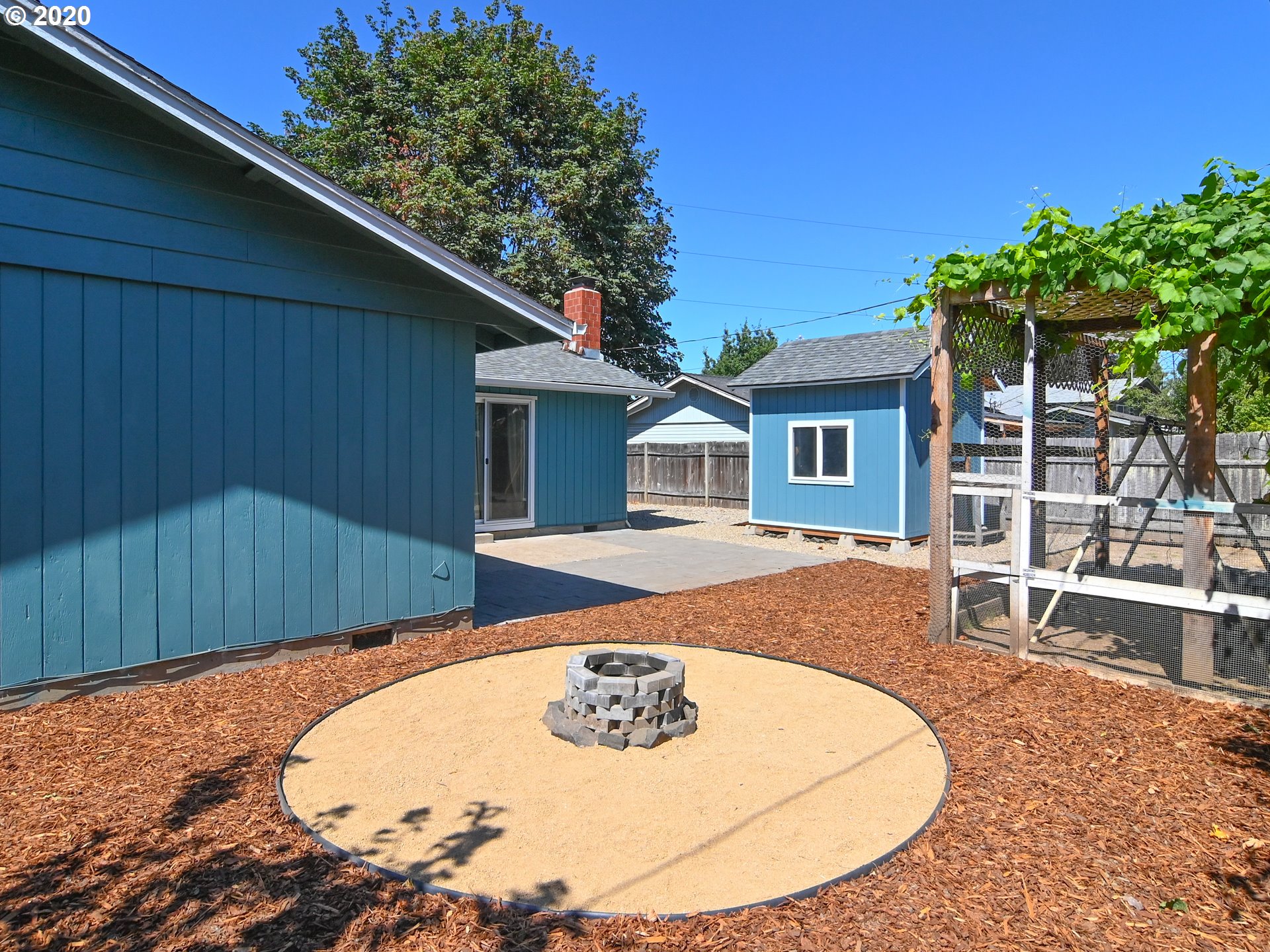 1521 Anderson Lane Springfield, OR 97477 - Photo 25 of 32 Gallery Image 25