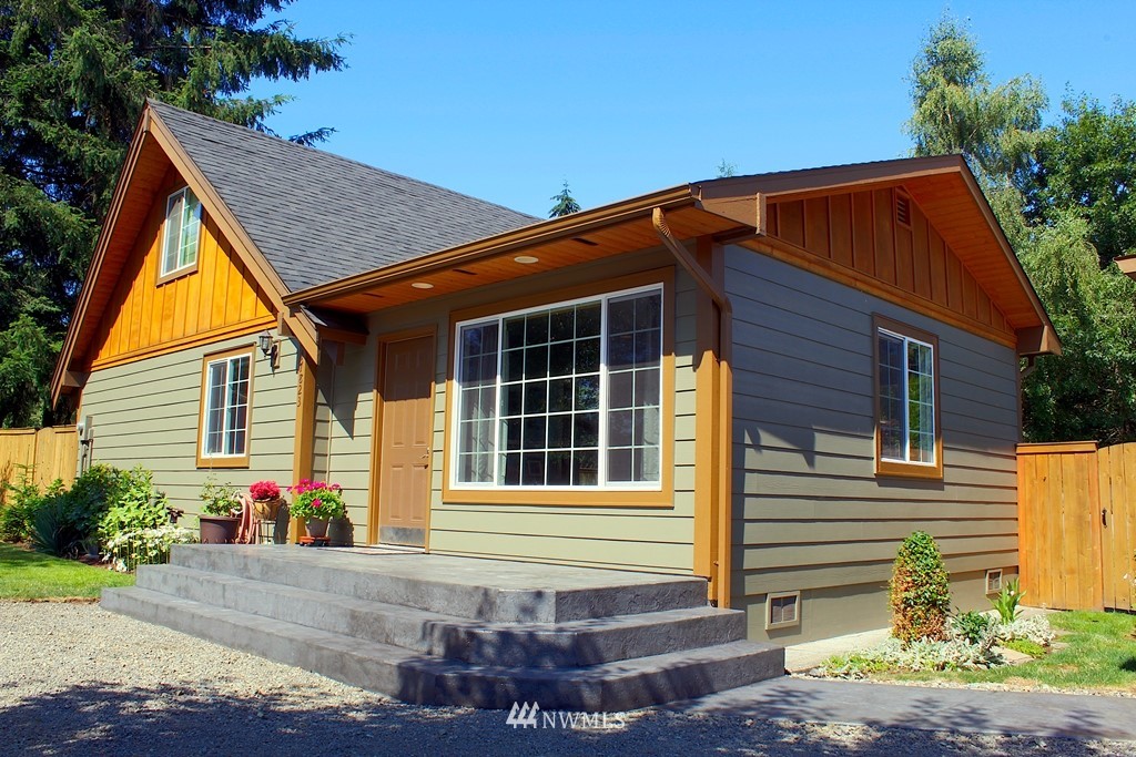 17823 Jordan Street Southwest Rochester, WA 98579 - Photo 1 of 14