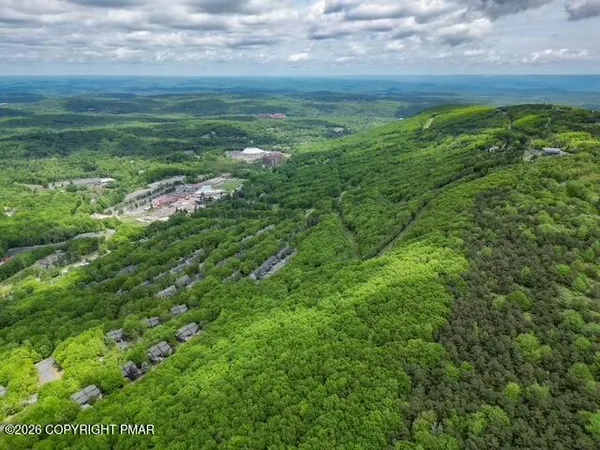 $515,000 | 270 Big Pocono Pass, Tannersville, PA 18372