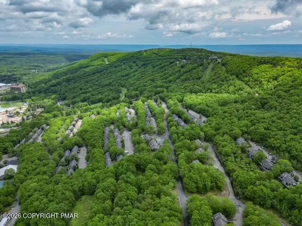 $515,000 | 270 Big Pocono Pass, Tannersville, PA 18372