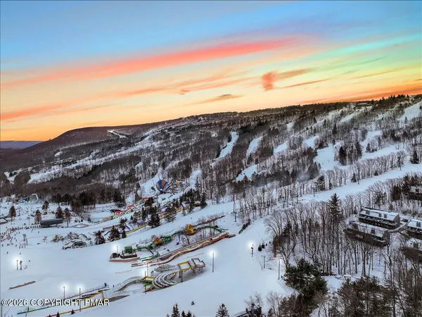 $515,000 | 270 Big Pocono Pass, Tannersville, PA 18372