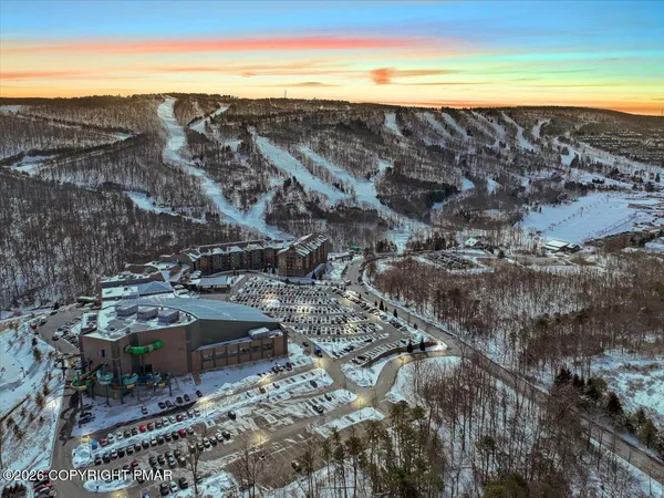 $515,000 | 270 Big Pocono Pass, Tannersville, PA 18372