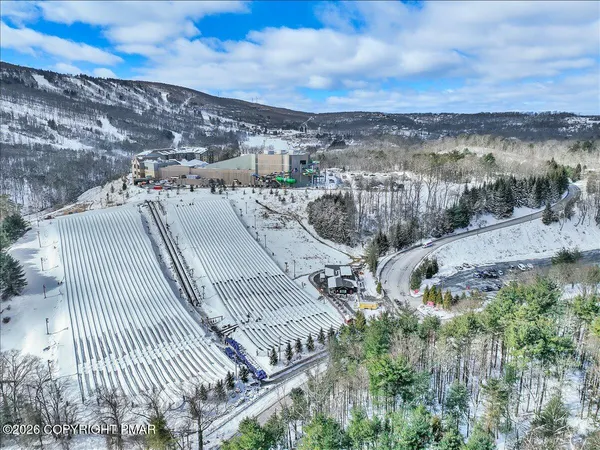$515,000 | 270 Big Pocono Pass, Tannersville, PA 18372