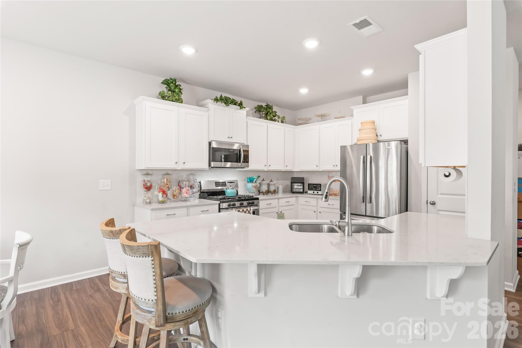 15308 Lake Ridge Road Charlotte, NC 28278 - Photo 11 of 31 Gallery Image 11