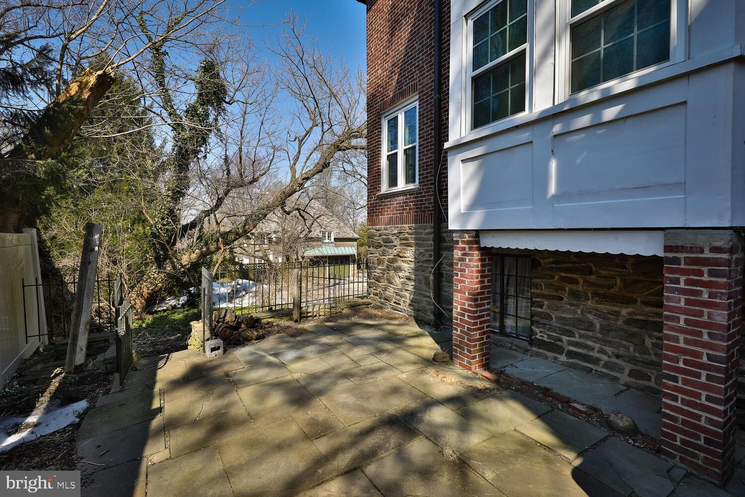 11 West Hampton Road Philadelphia, PA 19118 - Photo 30 of 33