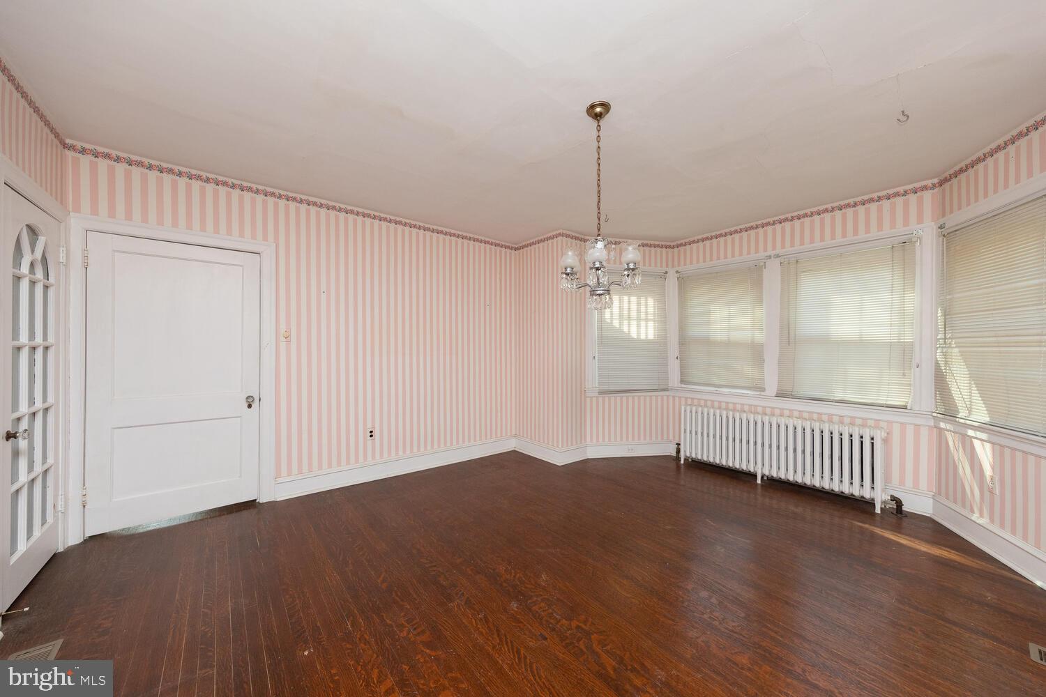 11 West Hampton Road Philadelphia, PA 19118 - Photo 9 of 33