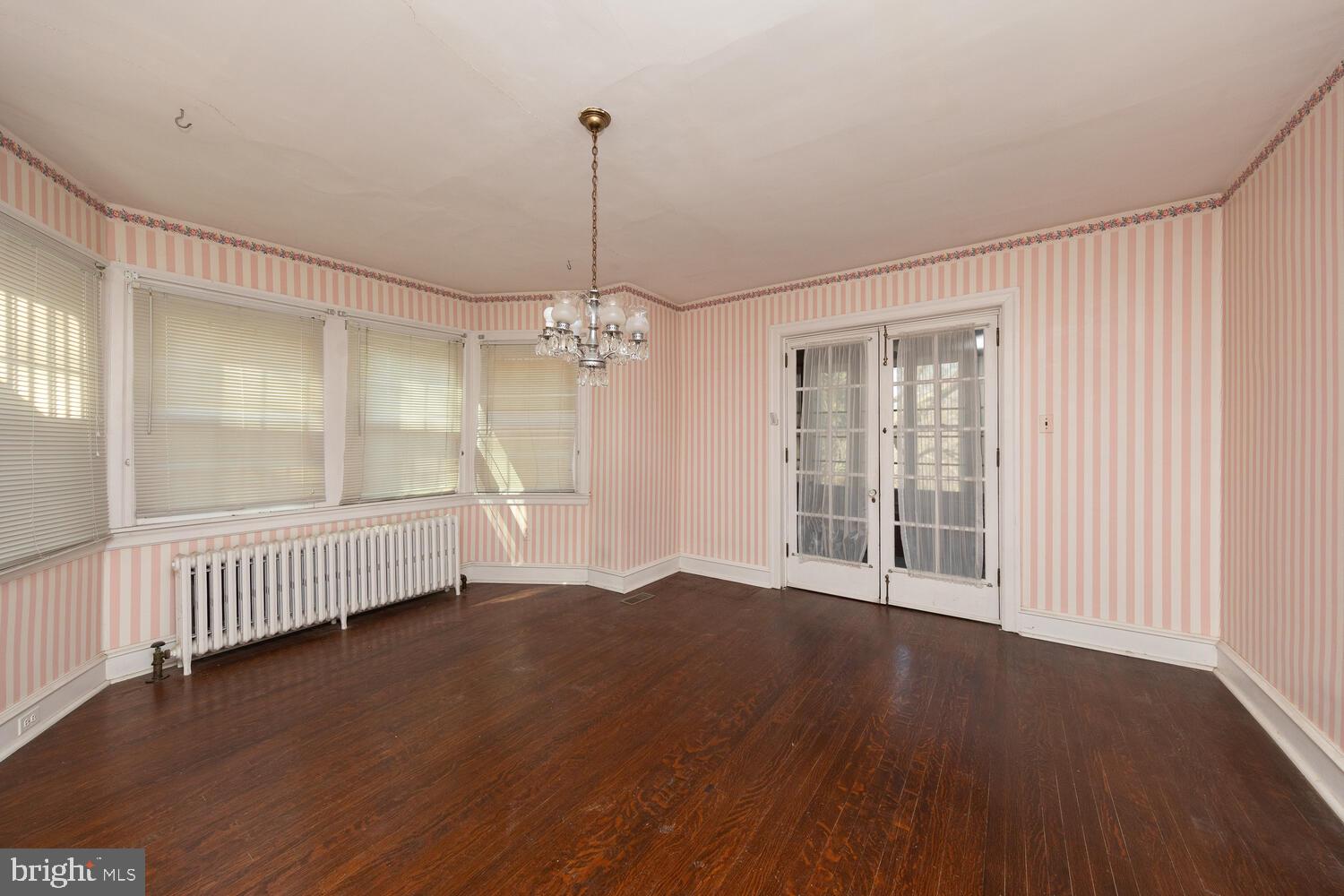 11 West Hampton Road Philadelphia, PA 19118 - Photo 10 of 33