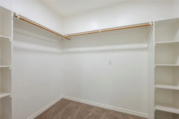 $279,000 | 1400 West 18th Street, Bryan, TX 77803