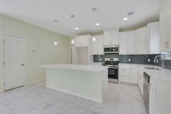 $279,000 | 1400 West 18th Street, Bryan, TX 77803