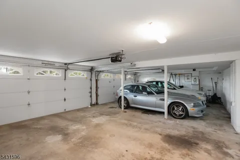 $1,300,000 | 17 Drift Road, Watchung, NJ 07069